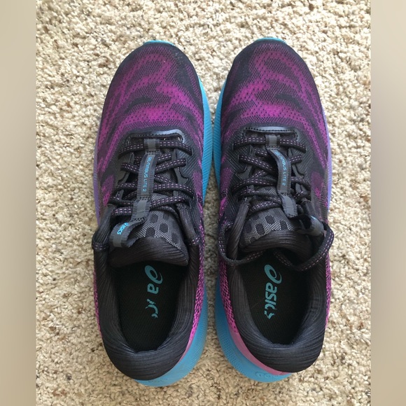 MUST GO: ASICS Gel-Nimbus Lite 2 Running Shoe - Picture 2 of 7